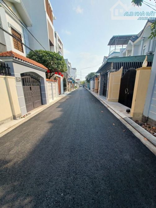 BIỆT THỰ GIÁ TỐT NGAY TT THÀNH PHỐ CẦN THƠ- LỘ NHỰA MỚI NÂNG CÂP 6M KHU VỰC YÊN TĨNH - 10