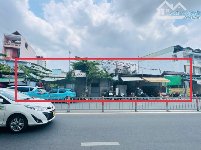 Bán Mặt Tiền Tạ Quang Bửu Quận 08 Phường 04 Diện tích 576m2 Đất Thổ Cư - 1