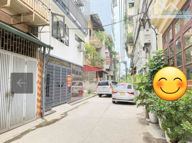 Thụy phương lô đất còn xót lại 30M, phân lô oto tránh, chỉnh hơn 4 tỷ. Sổ vuông vắn - 1