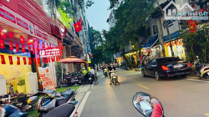 TRẦN QUANG DIỆU BÁN NHÀ - PHÂN LÔ 2 MẶT NGÕ Ô TÔ TRÁNH - VỈA HÈ KINH DOANH - Ở SƯỜNG - ÔTÔ - 1