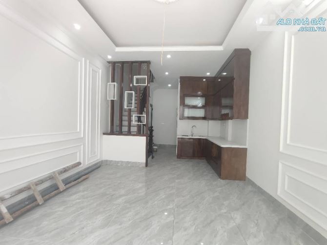 NHÀ MỚI LONG BIÊN - 6 TẦNG THANG MÁY - LÔ GÓC - KINH DOANH DÒNG TIỀN - 1