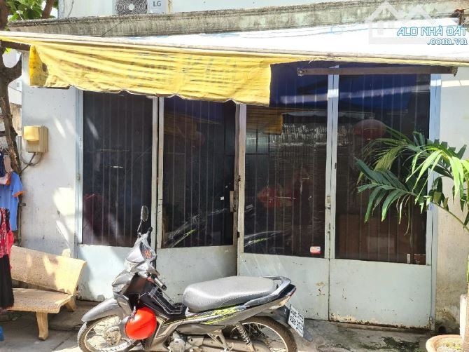 BÌNH TÂN - NHÀ 2 MẶT HẺM -XE HƠI TRÁNH NHAU. - 1