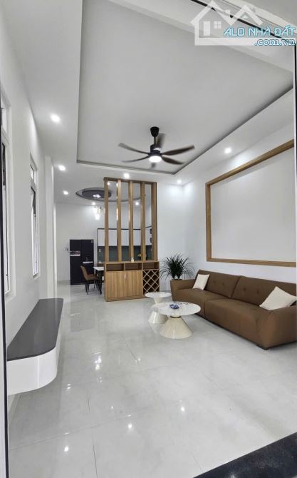 NHÀ MÊ MẶT TIỀN ĐƯỜNG NGUYỄN PHÚC CHU - KHU TÁI ĐỊNH CƯ THÀNH NHẤT - Loctran - 1