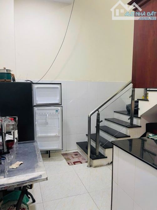 B.ÁN NH.À HẺM 4M  - NGAY LẠC LONG QUÂN  - NHÀ MỚI ĐẸP VÀO Ở NGAY  - 2 TẦNG KIÊN CỐ - 47M2 - 1