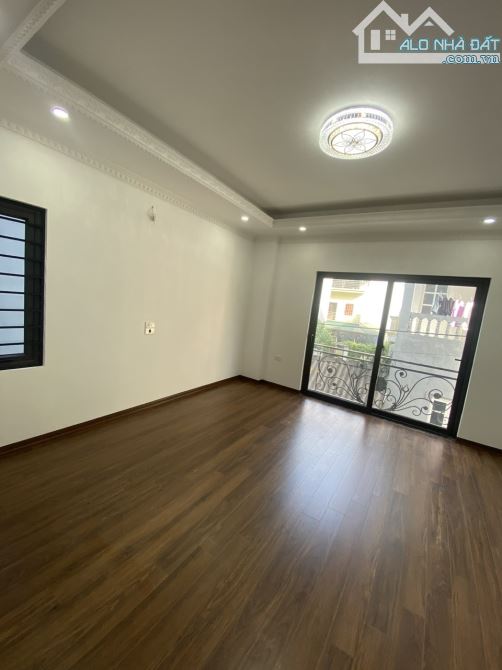 🏡 BÁN NHÀ ĐẸP 150M² x 4 TẦNG – KHÔNG GIAN SỐNG ĐẲNG CẤP CHỈ NHỈNH 5TY - 1