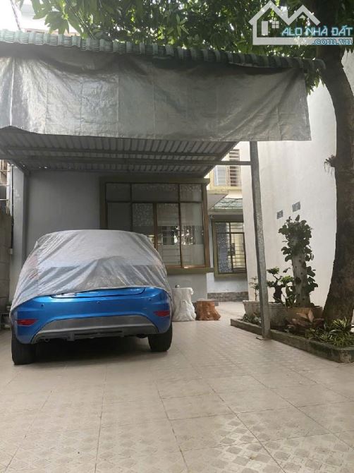 Nhà đẹp 2 tầng – Dt 202m² – Hẻm xe hơi – Nguyễn Duy Trinh gần Đỗ Xuân Hợp – chỉ 14 tỷ - 1