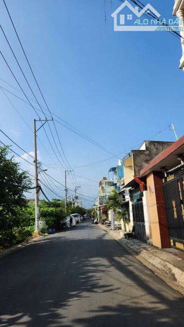 Nhà bán Hẻm Xe Hơi gần Mặt Tiền đường Hương Lộ 2, 61m2 4 TẦNG 5 PN, giá giảm - 1