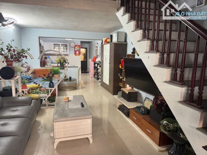 BÁN ĐẤT KÈM NHÀ 2 TẦNG KHU CÔNG BINH, PHƯỜNG VŨ NINH, BẮC NINH / Dt 102m2 Giá 3,5 tỷ - 1