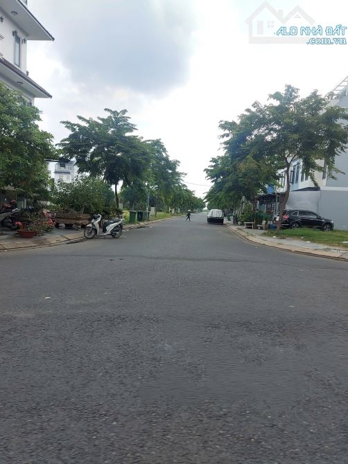 TÌM CHỦ MỚI CHO LÔ ĐẤT ĐẸP ,SHR,SANG TÊN NGAY,GIÁ 2TY050 DT 95 M2 - 1