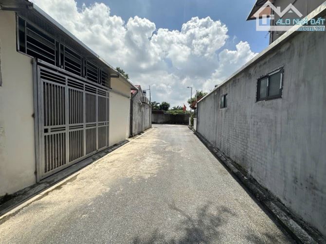 ĐÁT CỔ BI - CỰC HIẾM  - Ô TÔ TRÁNH - HAI MẶT TIỀN - BẤT CHẤP ĐẦU TƯ - 1