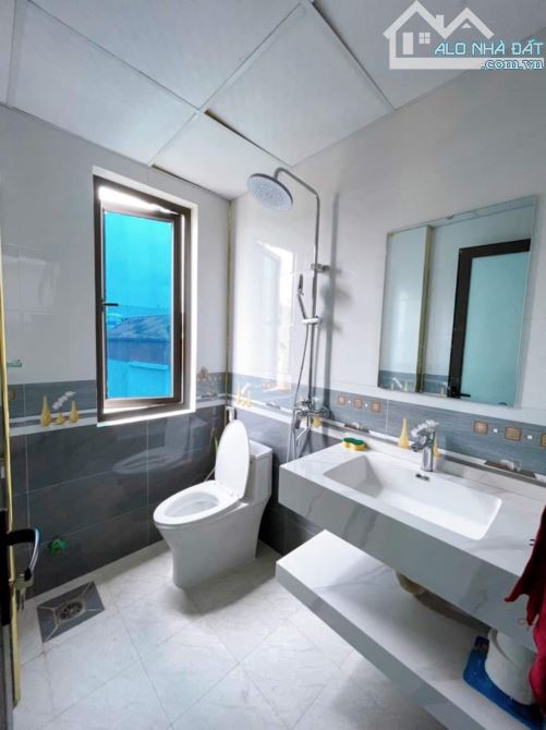 Bán gấp liền kề kđt Văn Khê, Hà Đông, 82.5m2 mặt tiền 5m, ô tô vào nhà, kinh doanh - 1