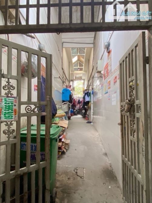 2 KIỐT - 6 PHÒNG TRỌ - ĐANG CHO THUÊ DÒNG TIỀN 15 TRIỆU THÁNG - NGANG ĐẸP 9M- HẺM XE TẢI 6 - 1