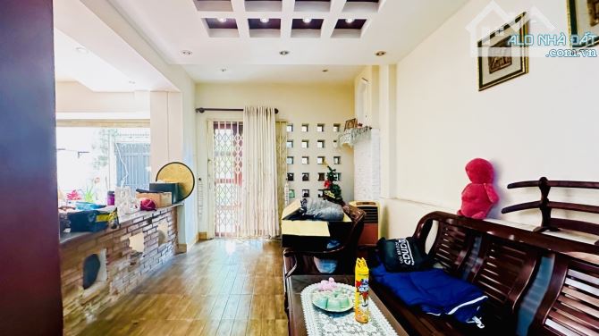 Bạch Đằng bình Thạnh 102m2 4 tầng giá chỉ 25 tỷ - 1
