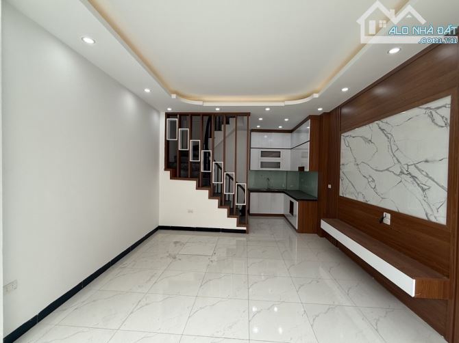 Nhà đẹp 4 tầng DT 78m, hơn 6 tỏi  Vĩnh Quỳnh, Thanh Trì - 1