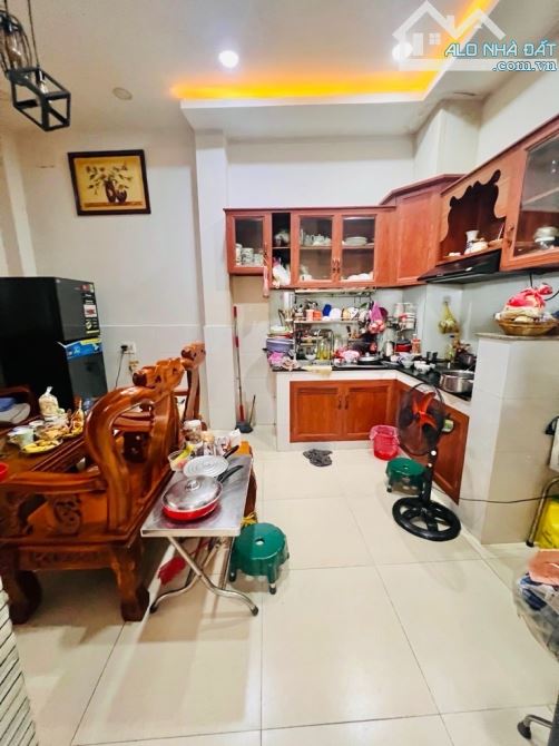 MẶT TIỀN THỤC . 3 TẦNG BTCT . 32M2 (4.6❌️6) SỔ NỞ HẬU . - 1