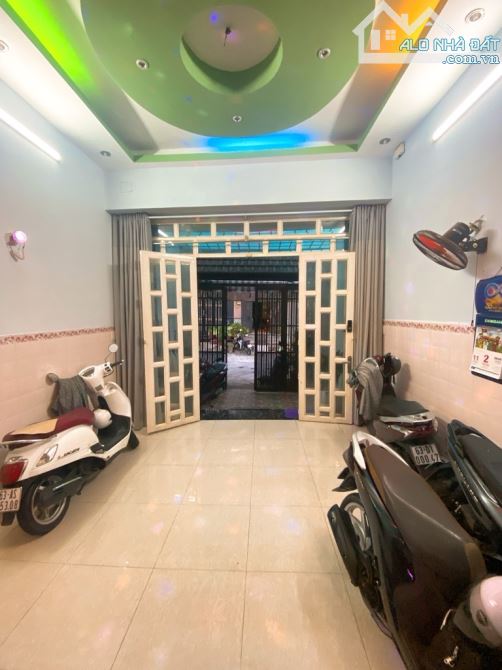 Bán gấp nhà đẹp ở ngay An Dương Vương, xe hơi ngủ nhà, 65m2, 5T, SHR, chỉ 8.8 tỷ. - 1