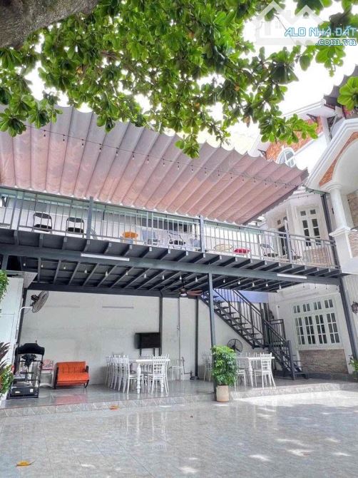BIỆT THỰ SÂN VƯỜN RỘNG 110M² – NGUYỄN VĂN HƯỞNG, THẢO ĐIỀN, Q2 – GIÁ 90TR - 1