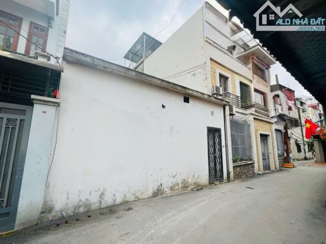 Bán đất 109m2, Mặt tiền 7m, Ô tô qua, giá 21 tỷ. - 1