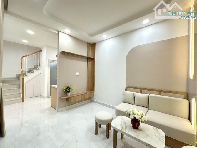 Bán nhà HẺM XE TẢI Lê Văn Duyệt BTH, full nội thất đẹp lung linh, căn góc, nhỉnh 5 tỷ - 1