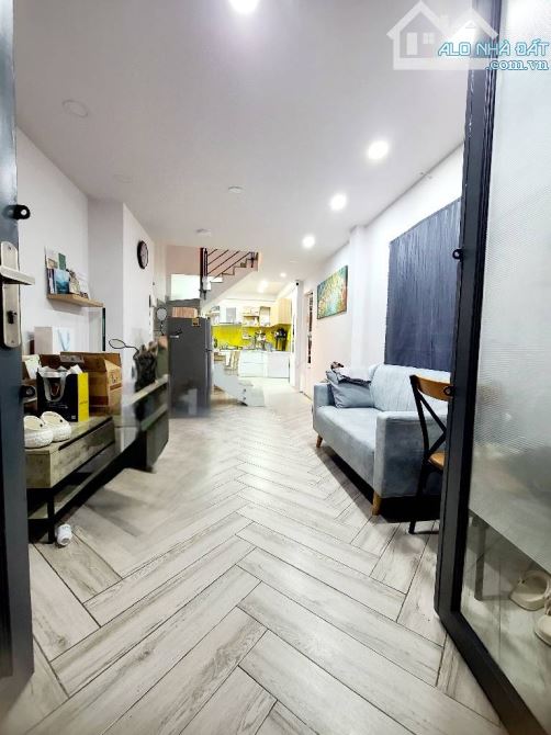 BÁN NHÀ ĐẸP NGUYỄN THIỆN THUẬT,5 TẦNG, 35M2, GIÁ 6,6 TỶ - 1