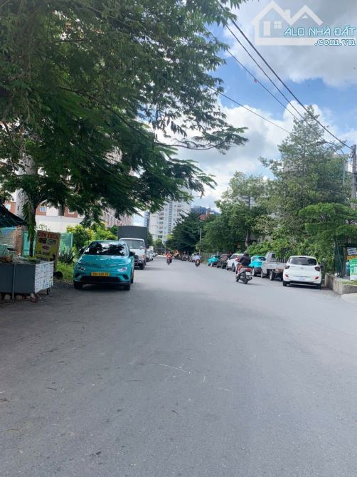 Bán nhà đẹp 3 tầng-hẻm xe hơi 5m,khu dân trí cao,tam bình,Thủ Đức,85m2 - 1