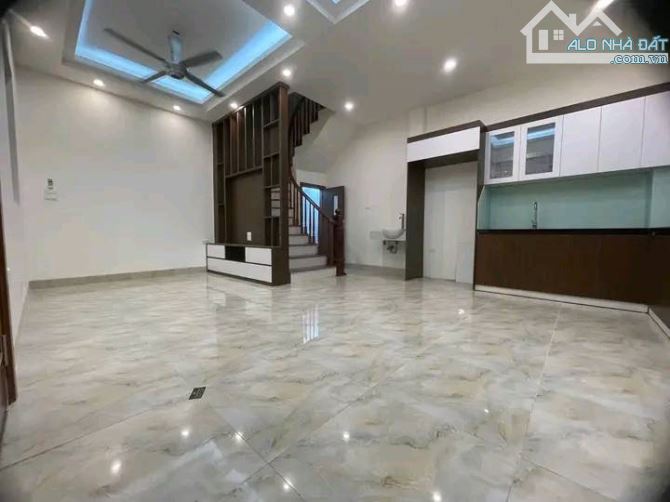 Hot chủ nhà cần vốn, bán lỗ căn nhà 5 tầng tại Vân Canh giá mềm bậc nhất khu vực - 1