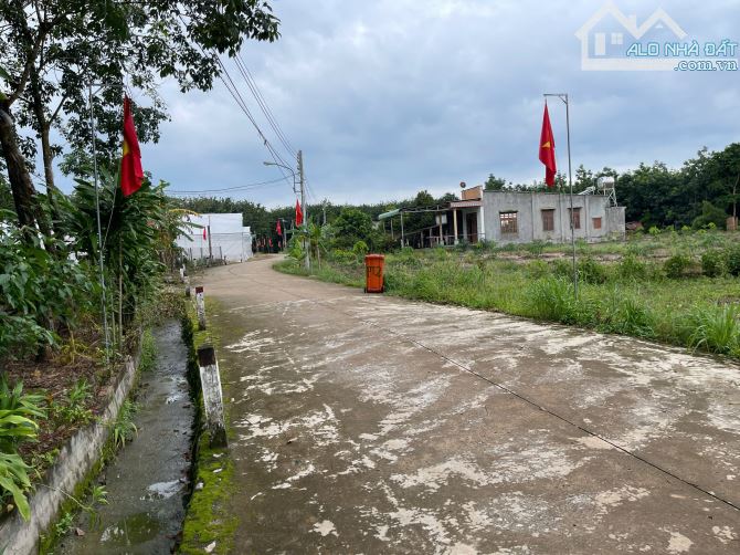 ÁN LÔ ĐẤT 198,8M² TẠI PHÚ GIÁO – THỔ CƯ 100M², SỔ HỒNG RIÊNG GIÁ CHỈ - 1