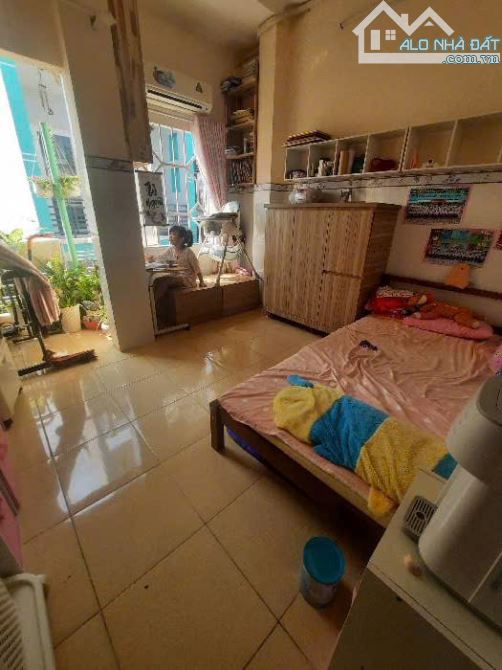 Bán Nhà Quận 8, 64m² – 6 Tầng ,Mặt Tiền Đường Đặng Thúc Liêng , Chỉ : 8,5 tỷ - 1