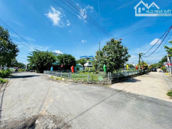 Bán đất Mặt Tiền Rạch đường Thạnh Lộc 29, Quận 12 - Sát sông Sài Gòn giá 4,29 tỷ - 1