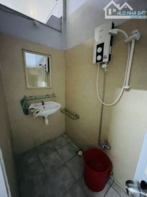 Bán nhà hẻm 3 gác thẳng 1 trục Trần Phú Q.5 : 24m2 - 3,5m x 7,5m - 1