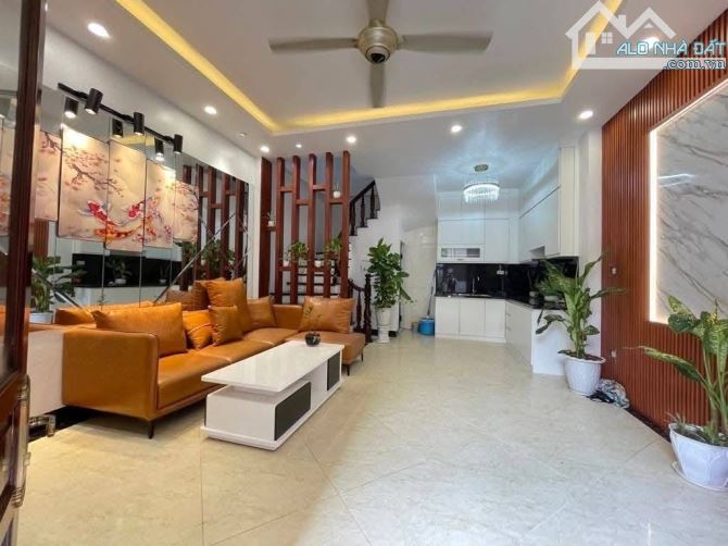 Bán nhà Tây Hồ, Phú Thượng, 60m, 4 tầng, gara ô tô, ở sướng, cách phố 20m. - 1