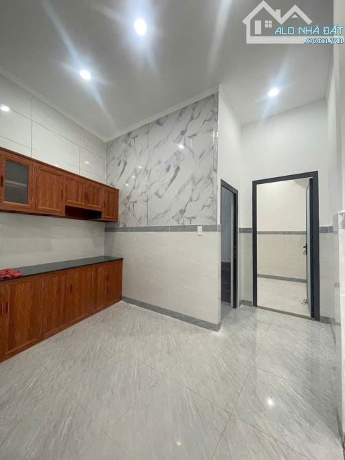 Bán nhà cấp 4 đẹp sổ riêng thổ cư gần chợ Tân Mai, Tam Hiệp - 1