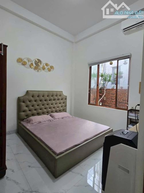 Nhà 2 tầng kiệt Hùng Vương - Trung tâm thành phố Huế - 1