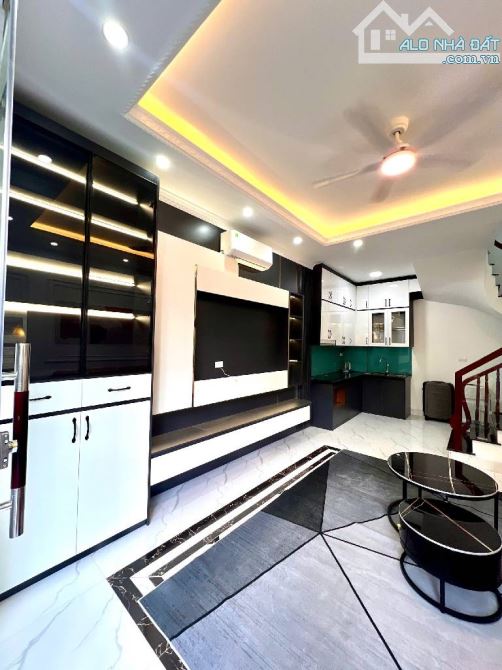 SIÊU PHẨM THẠCH BÀN – NGÕ Ô TÔ – FULL NỘI THẤT – 20M RA PHỐ 🌟 sẽ - 1