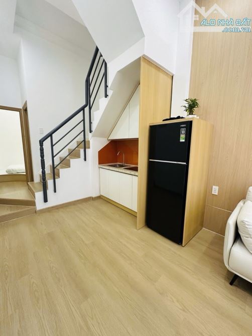 Bán nhà Hoàng Văn Thụ PN, full nội thất sang xịn mịn, 3PN gồm 1PN dưới trệt, nhích 5 tỷ - 1