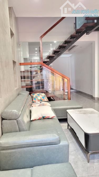 DÂN XÂY HƠN 7TỶ___42M2__4 TẦNG___ĐÀM QUANG TRUNG__SÁT CHÂN CẦU VĨNH TUY - 1