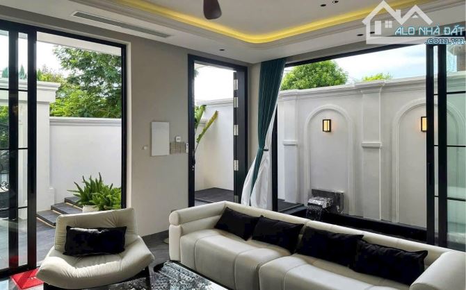 NCC Bán Cặp Villa Song Lập - khu Nam Việt Á, đường 10, thông ra sông, gần biển  ✔️DT: 285m - 1