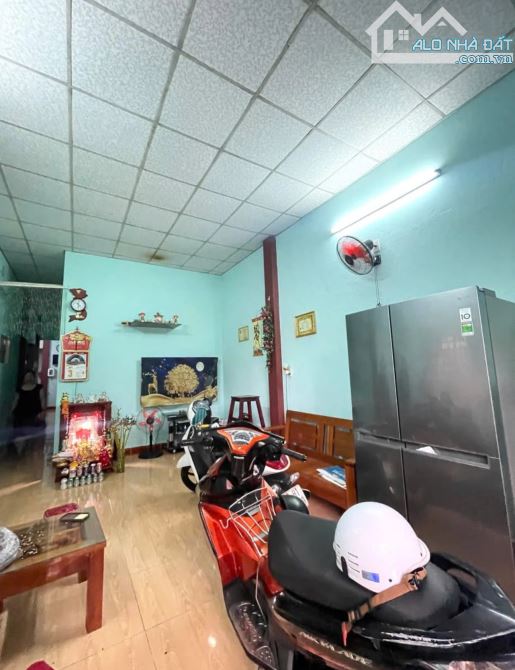 NHÀ MẶT TIỀN HOÀNG VĂN HOÈ - 120M2 - CẤP 4 - NGANG 6M - GIÁ 10.2 TỶ - 1