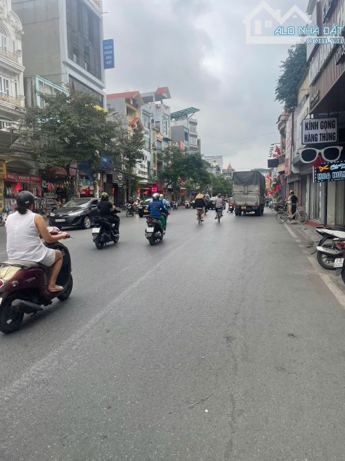Bán nhà mặt đường Trần Nguyên Hãn , Lê Chân , DT 204m ngang 7,6m.nở hậu giá bán 43 tỷ - 1