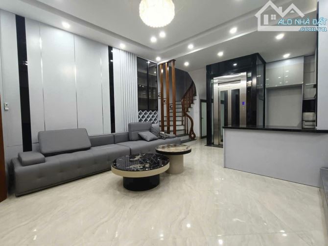 Hiếm!Bán nhà đẹp Ngọc Lâm,DT60M,6 tầng thang máy,ngõ thông,full NT.Hơn 11 tỷ - 1