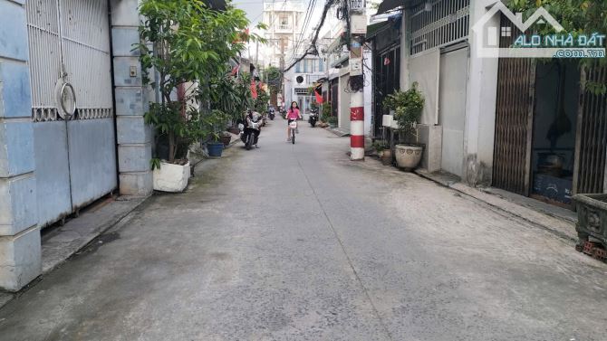 Bán nhà 1trệt 1 lầu mặt tiền Lê Lợi Trung Chánh Hmon , DT 82,2m2-SHR-Giá 3,6tỷ TL - 1