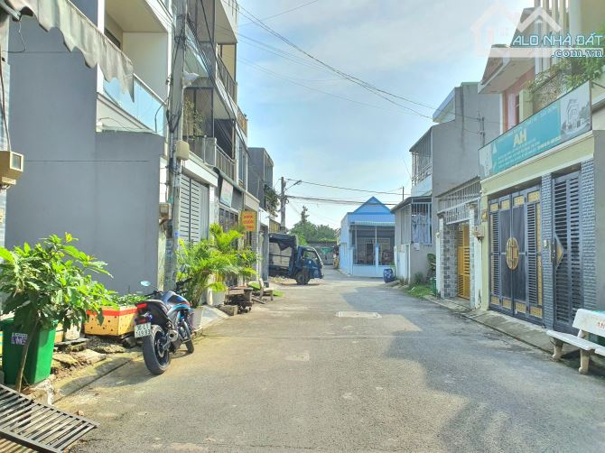 bán đất Đường 160 thông qua đường 102 Lã Xuân Oai, Tăng Nhơn Phú A, Q9 - DT 61m2 - 1