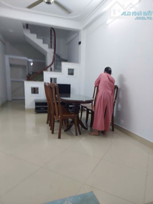 BÁN NHÀ MINH KHAI_ KIM NGƯU_34m2 LÔ GÓC_ 2 MẶT THOÁNG _OTO GẦN - 1