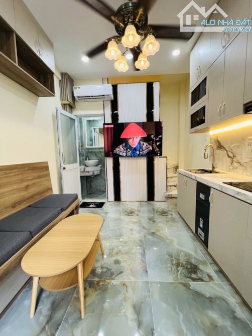 Bán nhà mới 3 tầng  dtsd 46m2, Lạc Long Quân, Phường 10, Tân Bình, Giá nhỉnh 2 tỷ TL - 1