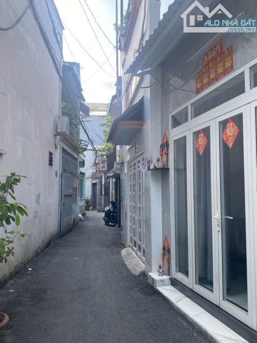 Bán nhà hai tầng đường LƯƠNG  NGỌC QUYẾN, phường 5,Q GÒ VẤP,dt61,2m²(5,2 x 15) Giá 5,4 tỷ. - 1