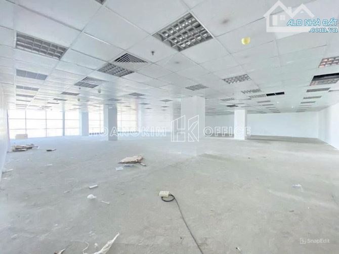 Văn phòng thương mại Trường Sơn Tân Bình, 279–490m², sàn suốt, giá 30 USD - 1