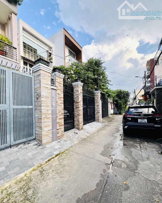 NGỘP GIẢM 3TỶ nhà 1Tầng (10 x 25) OTO VÀO NHÀ đường Nguyễn Thượng Hiền, P1, Gò Vấp - 1