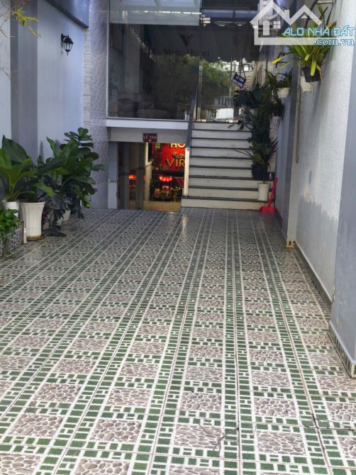 BÁN KHÁCH SẠN MT 6 Tầng ĐÚC LÊ VĂN KHƯƠNG THỚI AN QUẬN 12 GIÁ RẺ 19 TỶ TL - 1