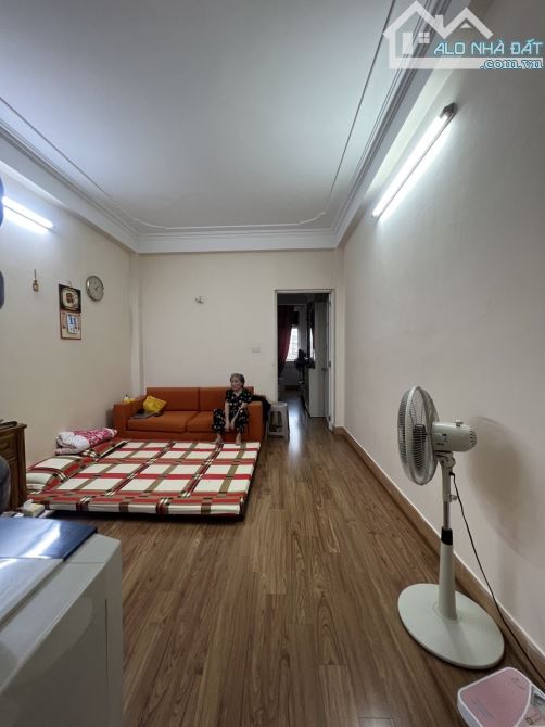Bán nhà dân xây Đội Cấn 74m 5T MT3.6m. Ô TÔ, KINH DOANH, Ô CHỜ THANG. 18.5 tỷ - 1