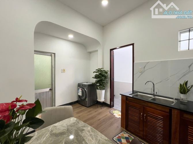 Nhà hẻm Cầu Dứa Phú Nông gần Bách Hóa Xanh Vĩnh ngọc Nha Trang dt 96m2 giá 3ty450 - 12